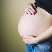 Secreción de leche en el embarazo